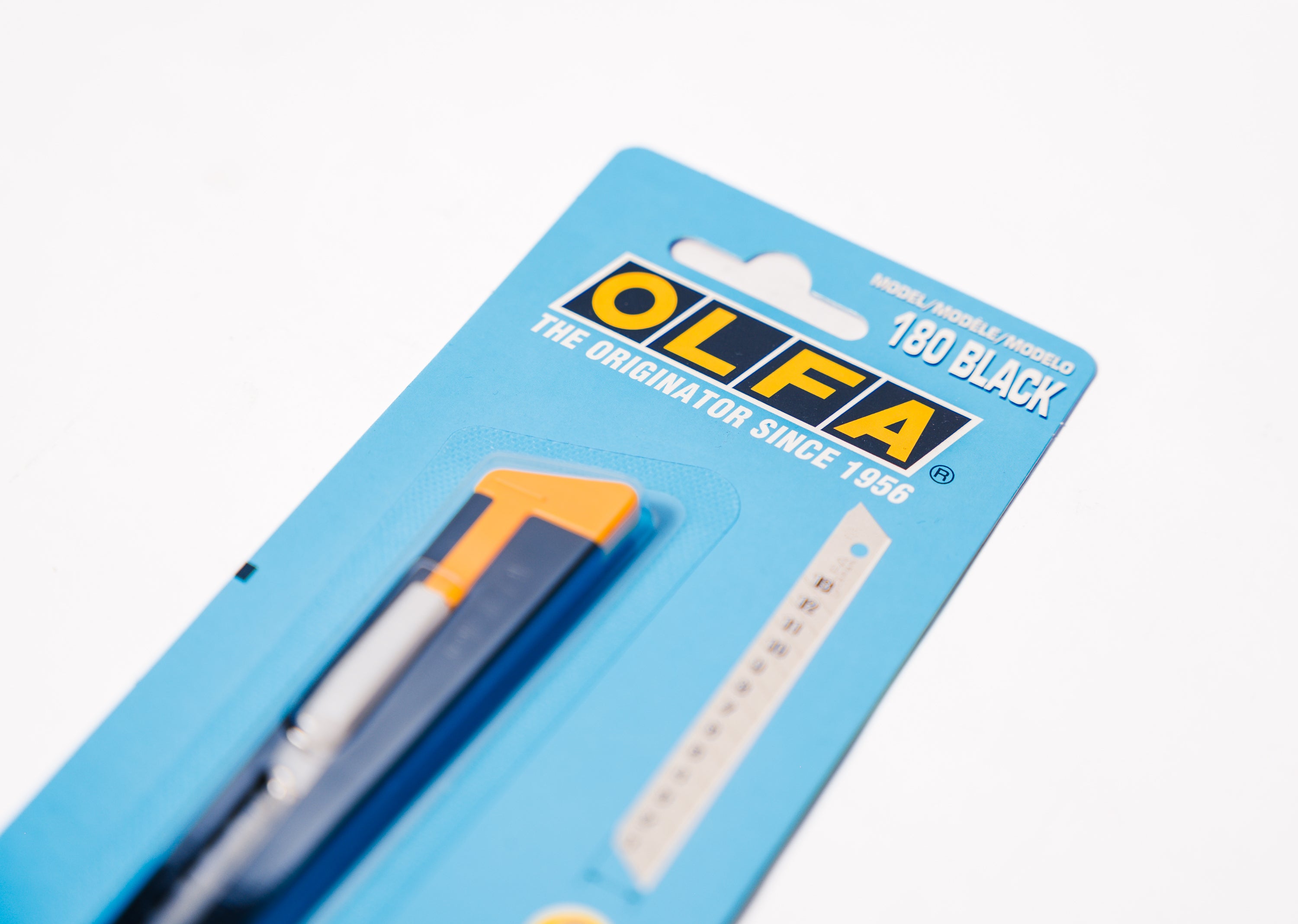 CARTONERO OLFA 180 BLACK